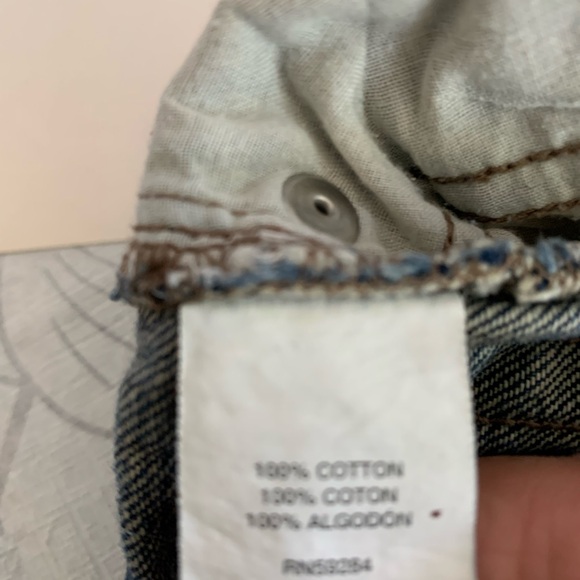 The Children’s Place Size 5 blue jeans. Adjustable waist. - Picture 7 of 7